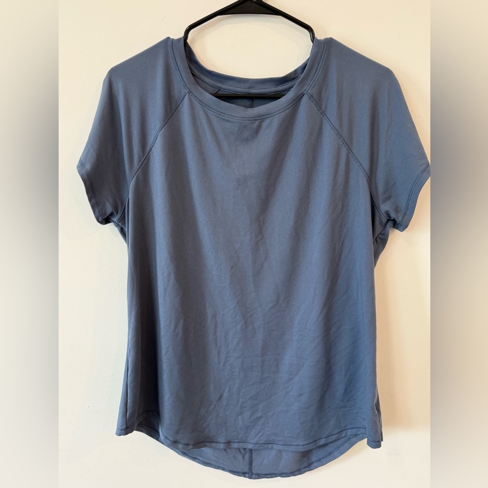 All in Motion Blue Short Sleeve Athletic Top Moisture Wicking Workout Tee Size L